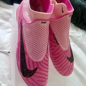 Nike soccer cleats pink